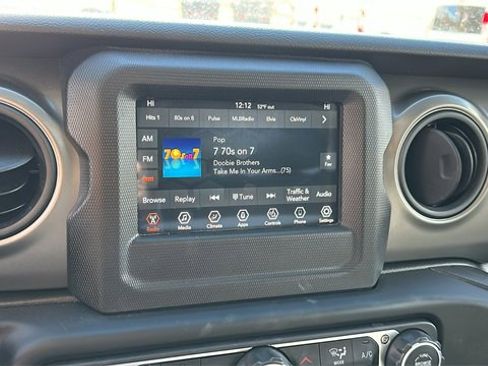 Used 2023 Jeep Wrangler Unlimited w/ Cold Weather Group image 15