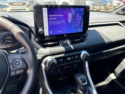 Used 2025 Toyota RAV4 XSE w/ Advanced Technology Package AWD/4WD image 19