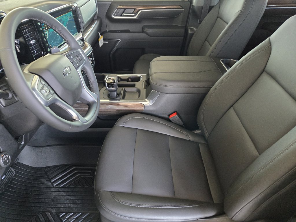 New 2026 Chevrolet Silverado 1500 RST w/ RST All Star Premium Package AWD/4WD image 11