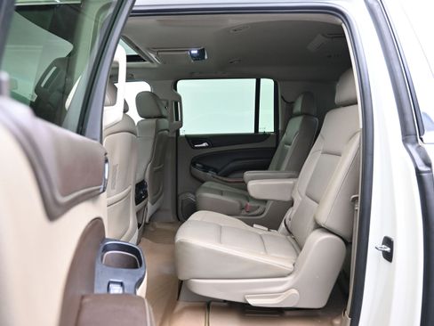 Used 2015 Chevrolet Suburban LTZ AWD/4WD image 11