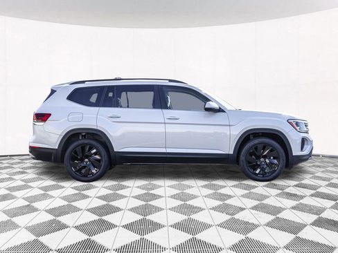 New 2026 Volkswagen Atlas SE AWD/4WD image 13