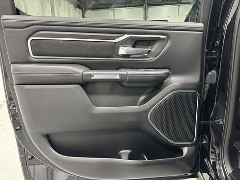 Used 2025 RAM 1500 Laramie AWD/4WD image 36