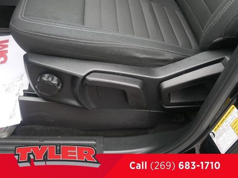 Used 2019 Ford Ranger XLT w/ Black Appearance Package image 25