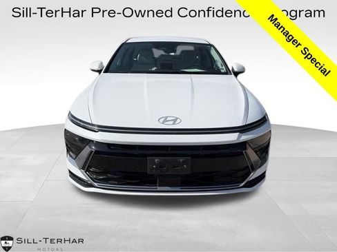 Used 2025 Hyundai Sonata SEL FWD image 1