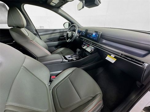 New 2025 Hyundai Santa Cruz Limited image 24