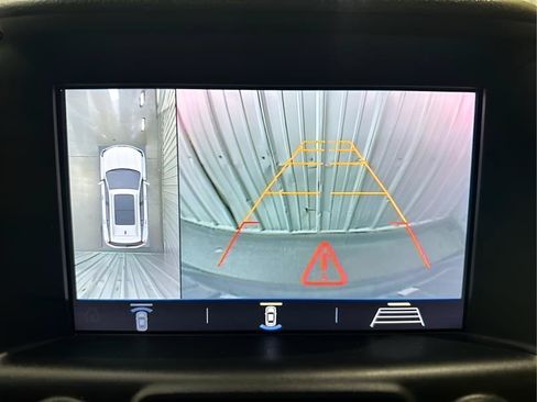 Used 2018 GMC Terrain Denali w/ Advanced Safety Package AWD/4WD image 21