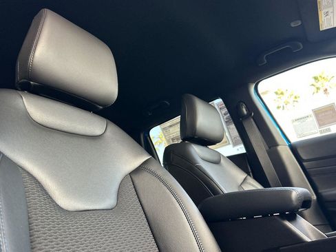 New 2026 Jeep Compass Latitude image 14