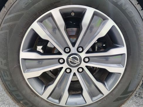 Used 2019 Nissan Armada SL w/ Premium Package image 9