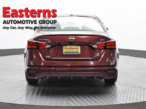 Used 2023 Nissan Altima 2.5 SV FWD image 6