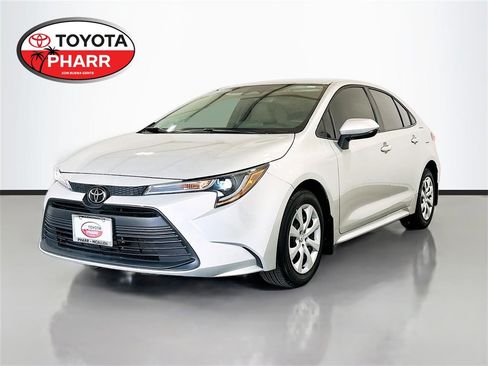 Used 2024 Toyota Corolla LE image 1