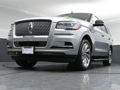 Certified 2023 Lincoln Navigator Reserve AWD/4WD image 41