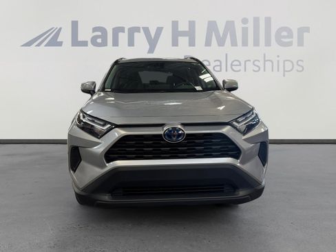 Used 2024 Toyota RAV4 XLE image 8