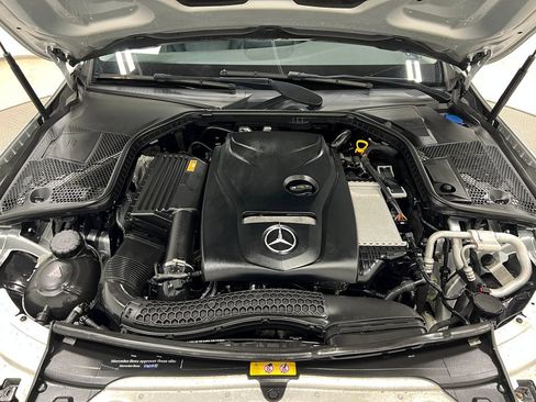 Used 2017 Mercedes-Benz C 300 4MATIC Sedan image 29
