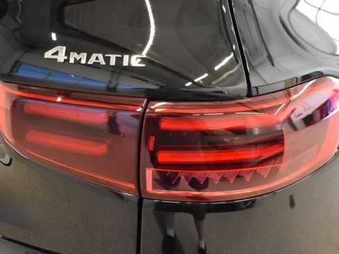 New 2026 Mercedes-Benz GLB 250 4MATIC image 15