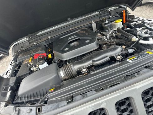 Used 2022 Jeep Wrangler Unlimited Rubicon 4xe image 22