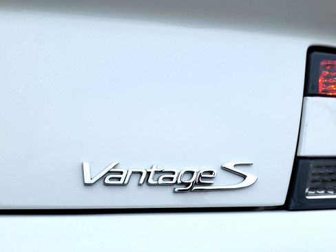 Used 2015 Aston Martin V8 Vantage S image 54