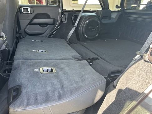 Used 2021 Jeep Wrangler Unlimited Sahara w/ Uconnect 4C Nav & Sound Group AWD/4WD image 42