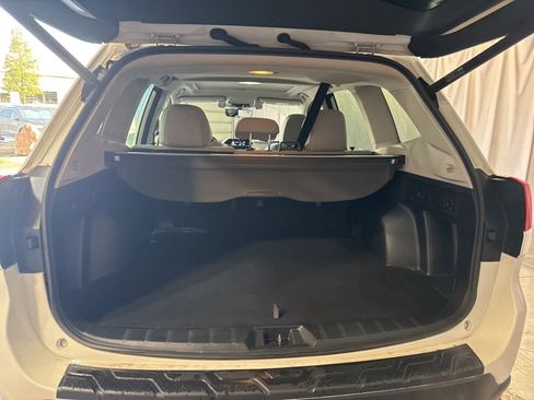 Used 2020 Subaru Forester Premium image 13