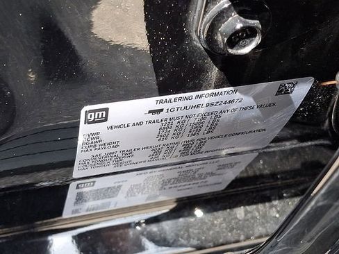 Used 2025 GMC Sierra 1500 Denali Ultimate image 24