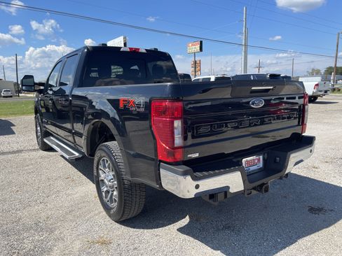 Used 2022 Ford F250 Lariat w/ Lariat Ultimate Package AWD/4WD image 6