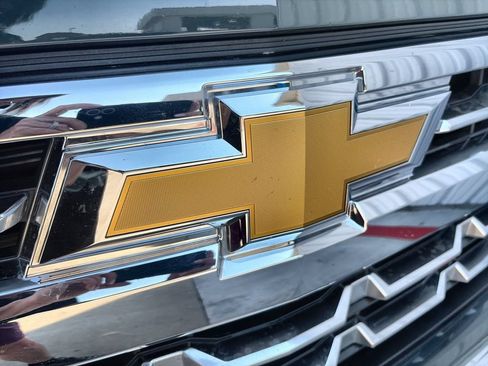 Certified 2025 Chevrolet Silverado 1500 LTZ AWD/4WD image 33