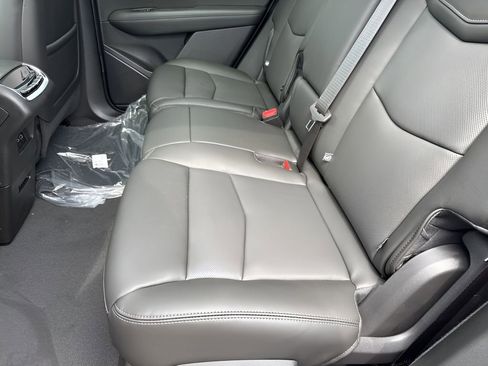 New 2025 Cadillac XT6 Sport w/ Technology Package image 42