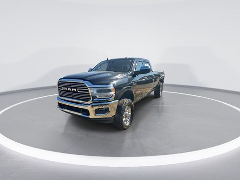 Used 2019 RAM 3500 Laramie image 4