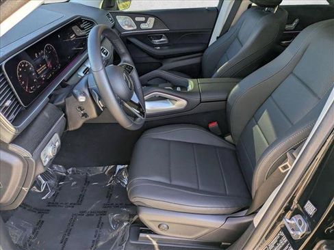 Certified 2026 Mercedes-Benz GLS 450 4MATIC image 17