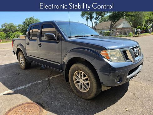 Used 2019 Nissan Frontier SV AWD/4WD image 6
