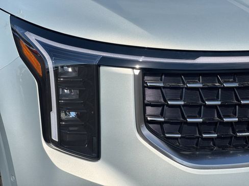 New 2026 Kia Carnival SX image 32