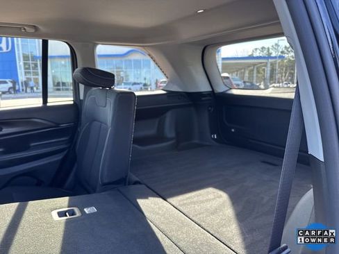 Used 2023 Jeep Grand Cherokee Laredo w/ Luxury Tech Group I image 26