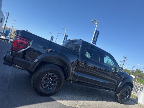 Used 2025 Ford F150 Raptor w/ Equipment Group 803A Raptor R AWD/4WD image 2