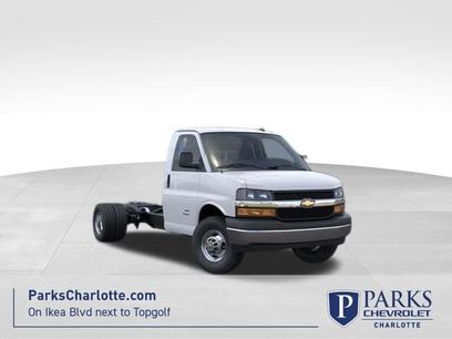 New 2025 Chevrolet Express 3500