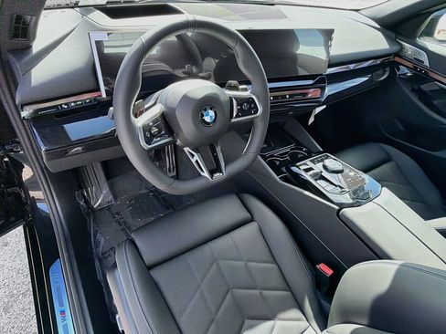 New 2027 BMW 540i xDrive w/ M Sport Package AWD/4WD image 25