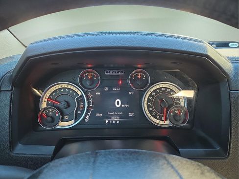 Used 2017 RAM 1500 Laramie w/ Convenience Group image 23