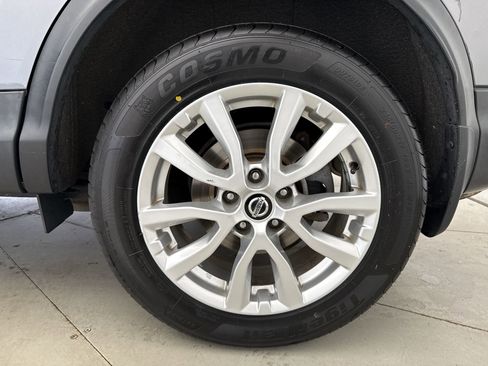 Used 2020 Nissan Rogue Sport SV w/ Technology Package image 20