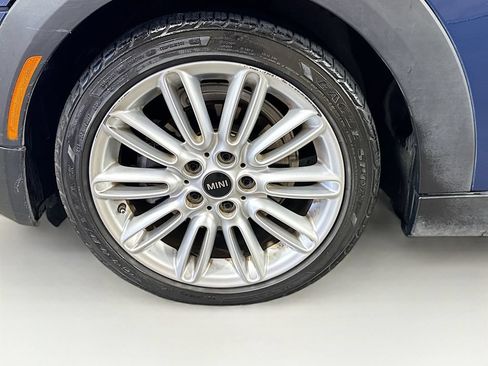 Used 2017 MINI Cooper 4-Door Hardtop FWD image 38