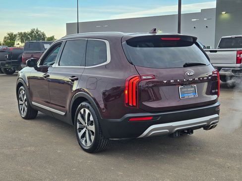 Used 2021 Kia Telluride EX w/ EX Premium Package image 3