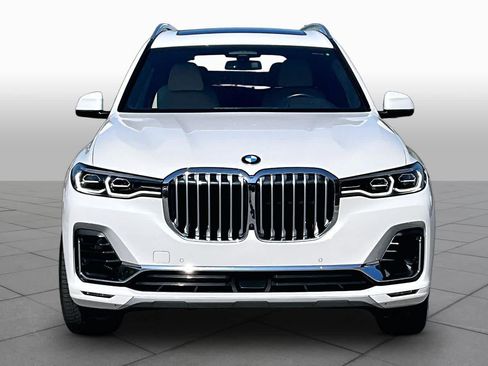 Used 2022 BMW X7 xDrive40i w/ Premium Package AWD/4WD image 3