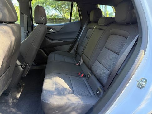 Used 2025 Chevrolet Equinox LT image 33