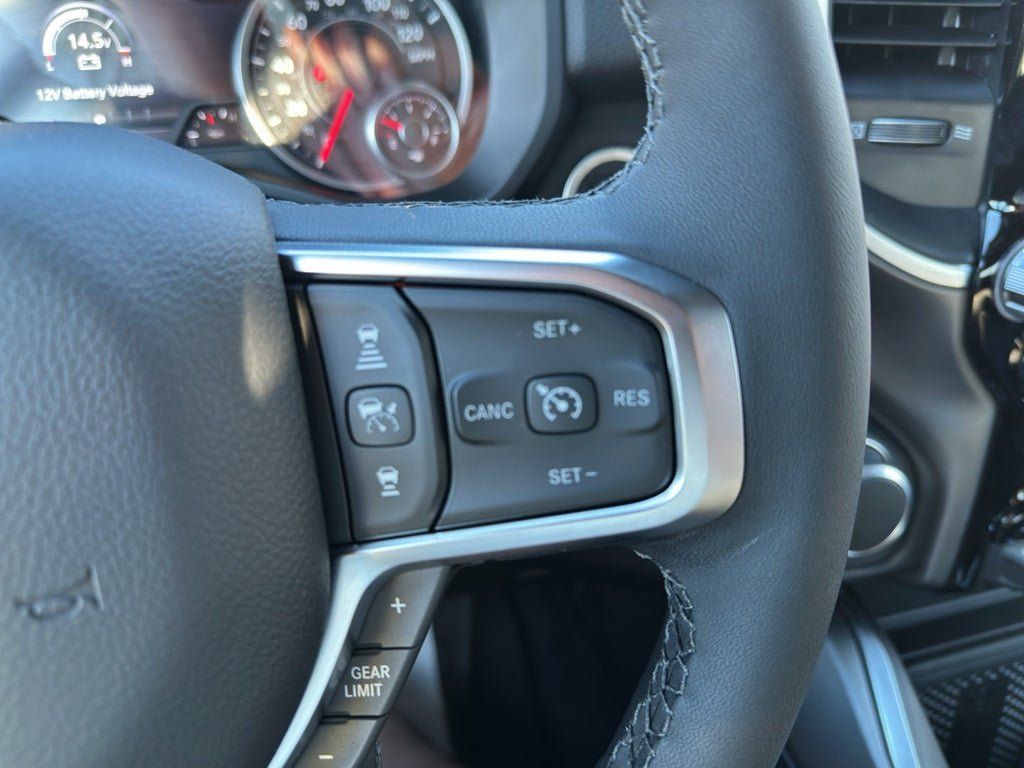 New 2026 RAM 1500 Big Horn AWD/4WD image 13