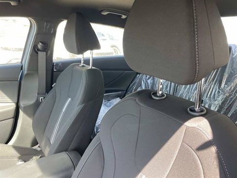 New 2026 Hyundai Elantra Sport FWD image 22