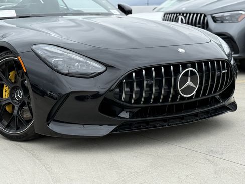 New 2025 Mercedes-Benz AMG GT 63 image 3