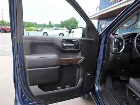 Used 2021 GMC Sierra 1500 Elevation w/ Preferred Package AWD/4WD image 15