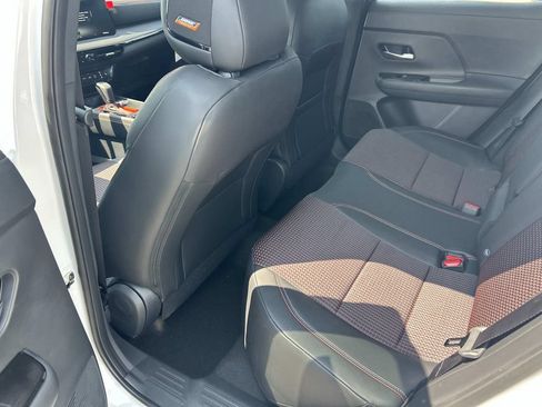 New 2026 Nissan Kicks SR w/ SR Premium Package FWD image 17