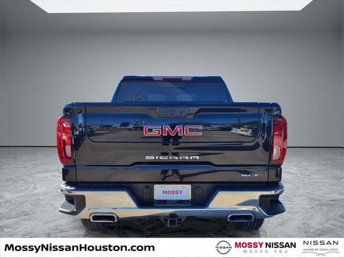 Used 2024 GMC Sierra 1500 SLT w/ SLT Convenience Package image 5