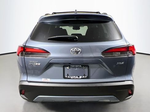 Used 2026 Toyota Corolla Cross XLE w/ Convenience Package FWD image 6