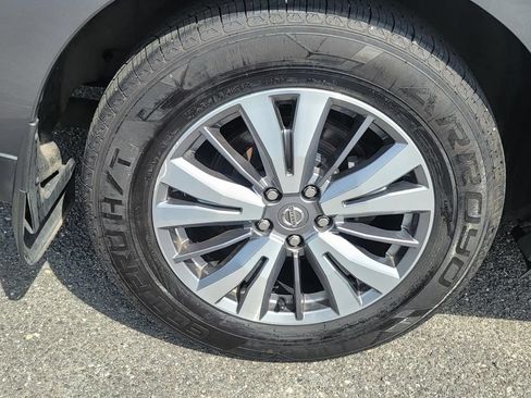 Used 2020 Nissan Pathfinder SL w/ Cargo Package AWD/4WD image 9