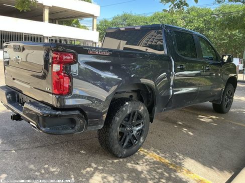 Used 2022 Chevrolet Silverado 1500 LT Trail Boss AWD/4WD image 6