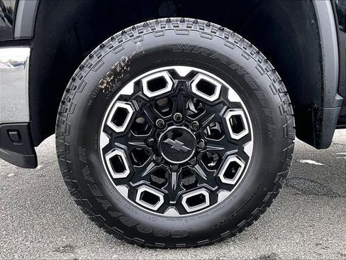 New 2026 Chevrolet Silverado 2500 LT w/ All Star Edition image 7